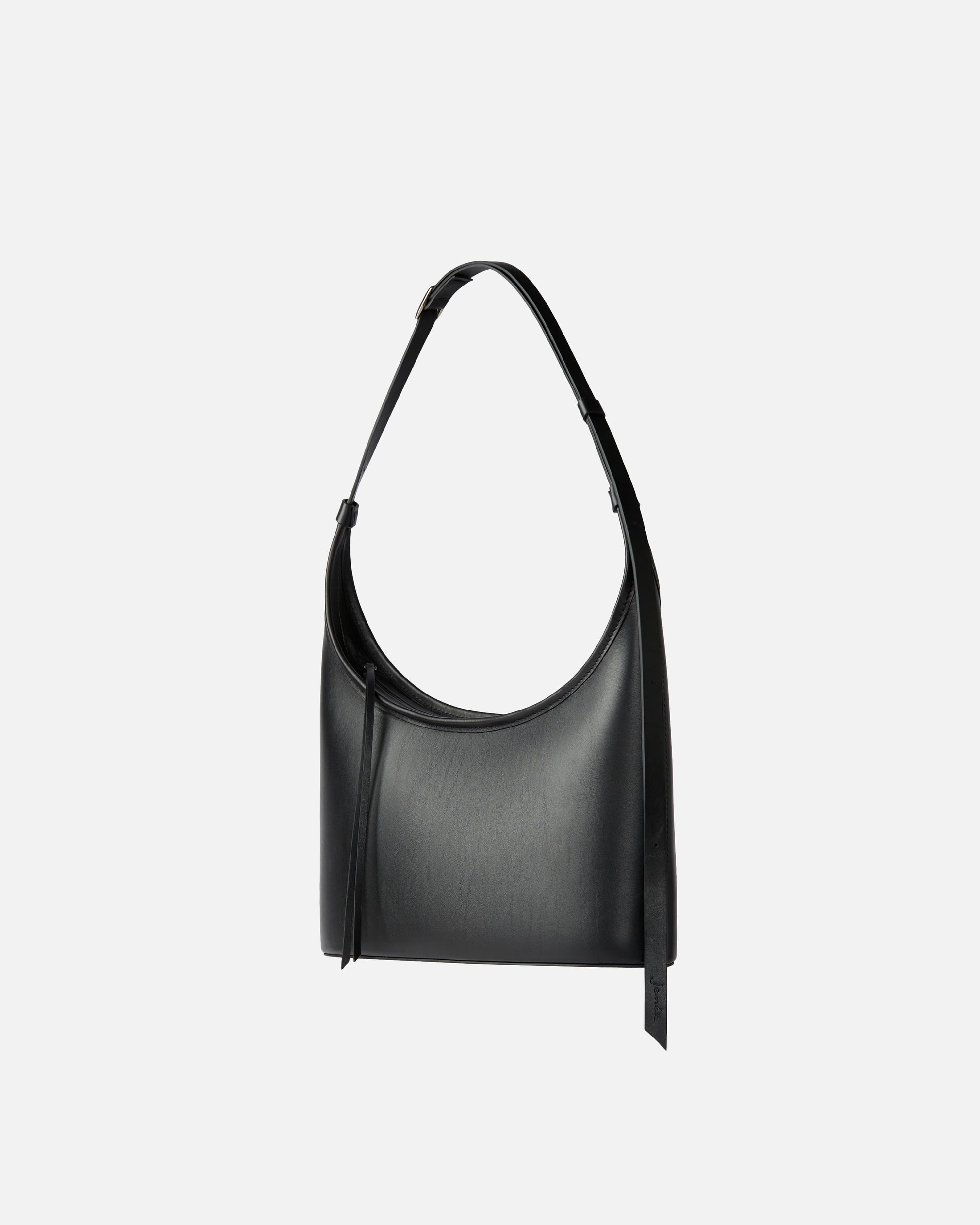 01.2MERIT LARGE BLACK