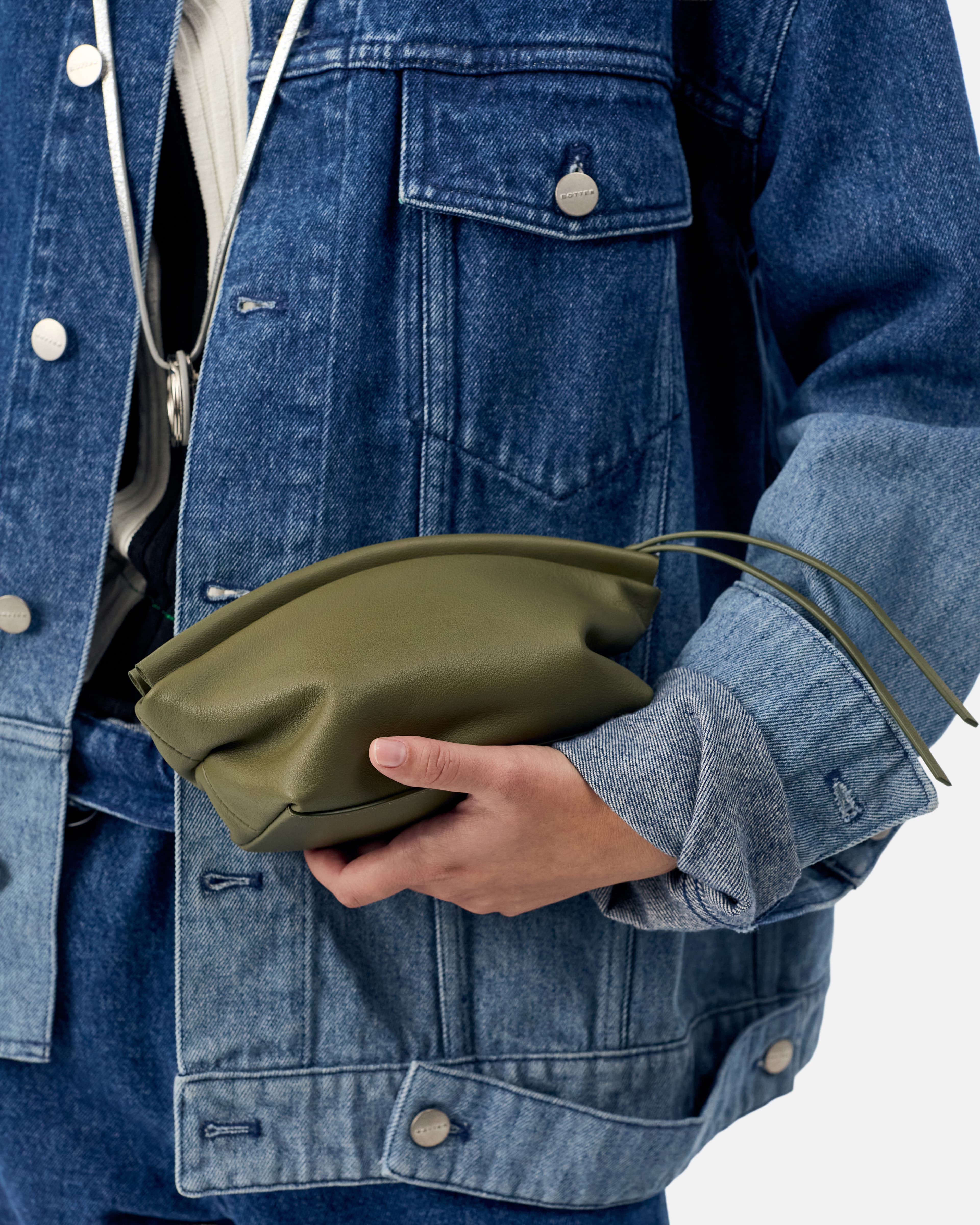 CURVE BEAUTY CASE MUSCHIO