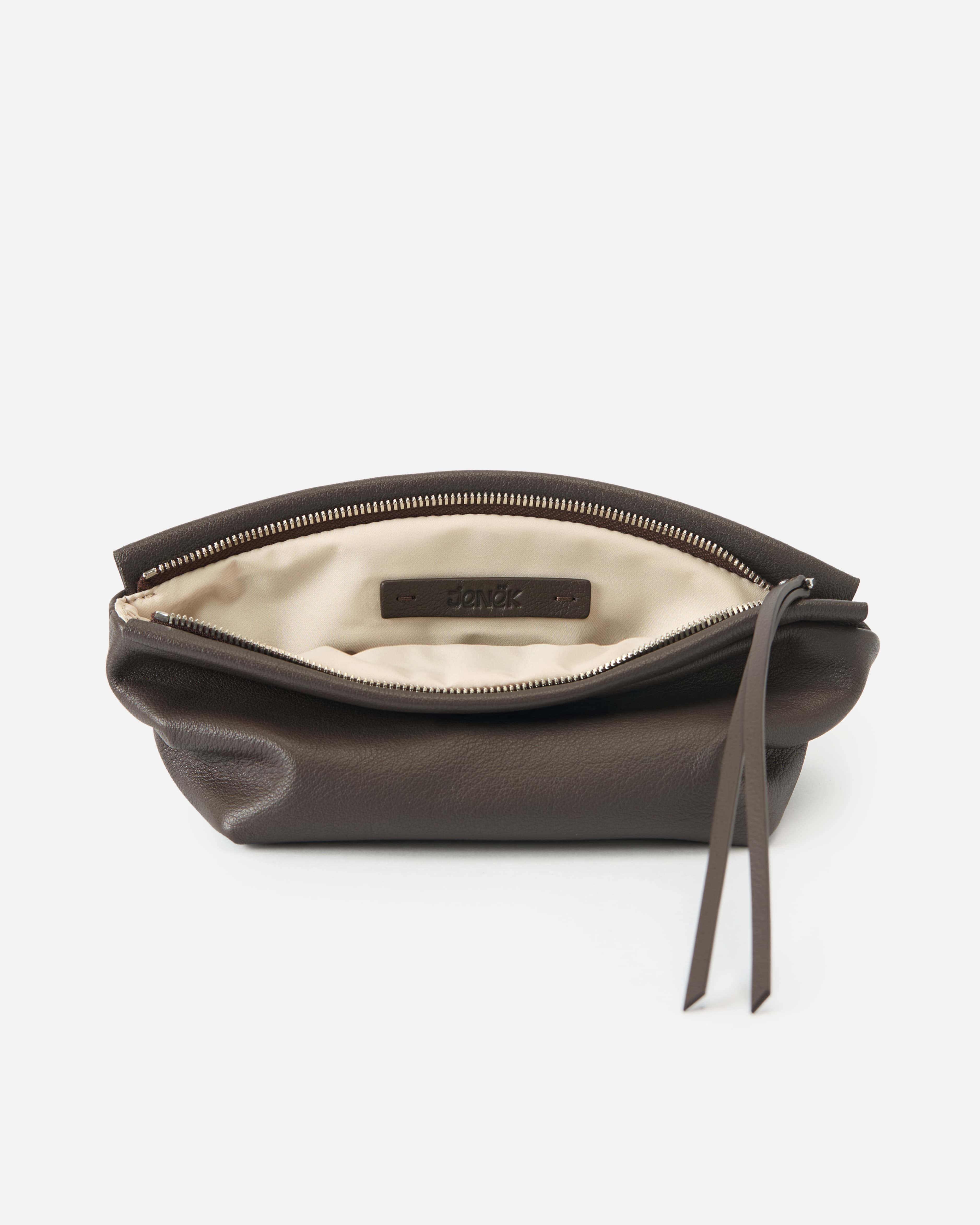 CURVE BEAUTY CASE TRUNK