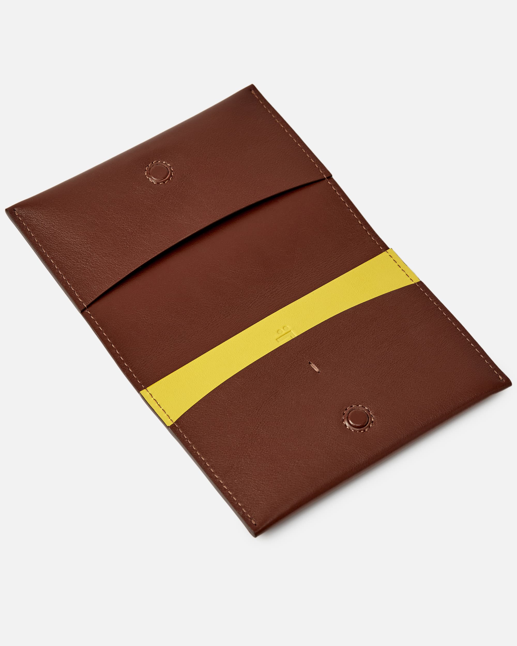 PASSPORT CASE SEQUOIA