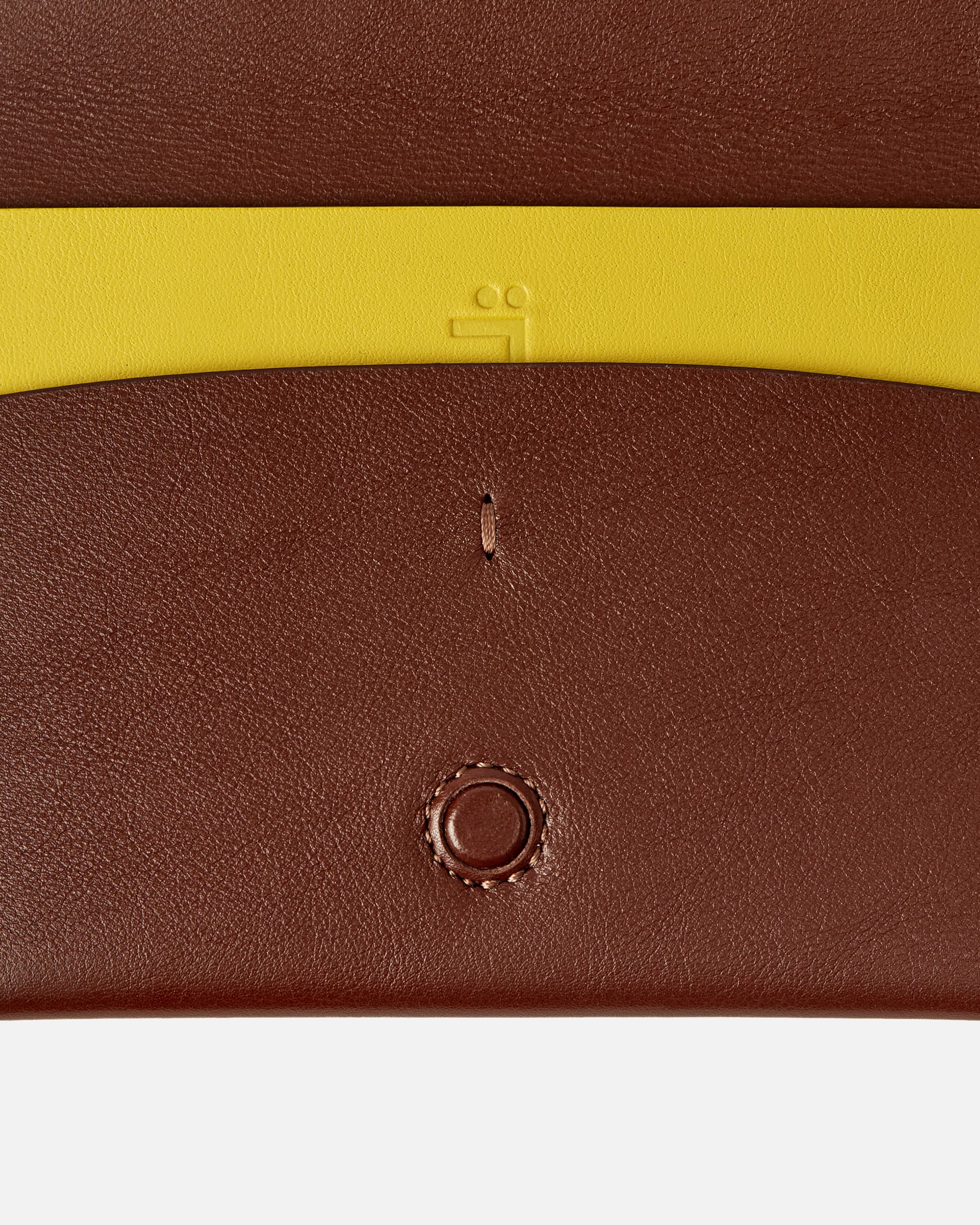 PASSPORT CASE SEQUOIA