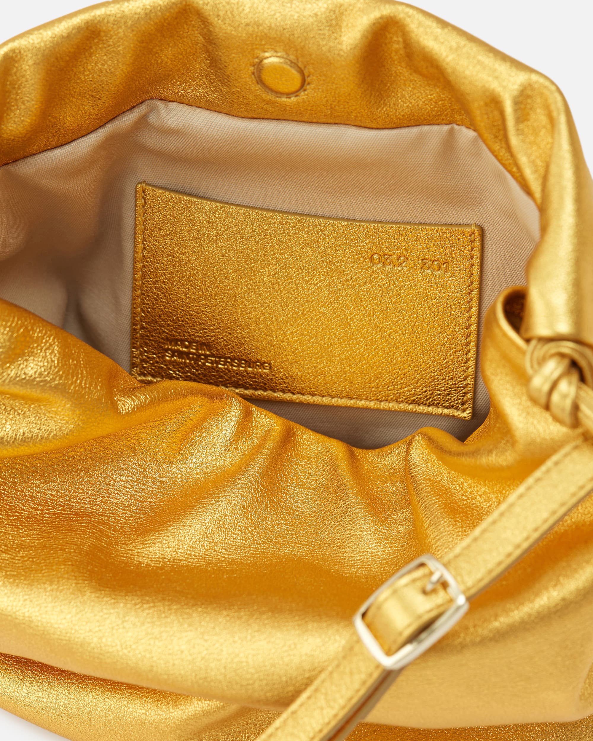 03.2JOIN MEDIUM GOLD BAR