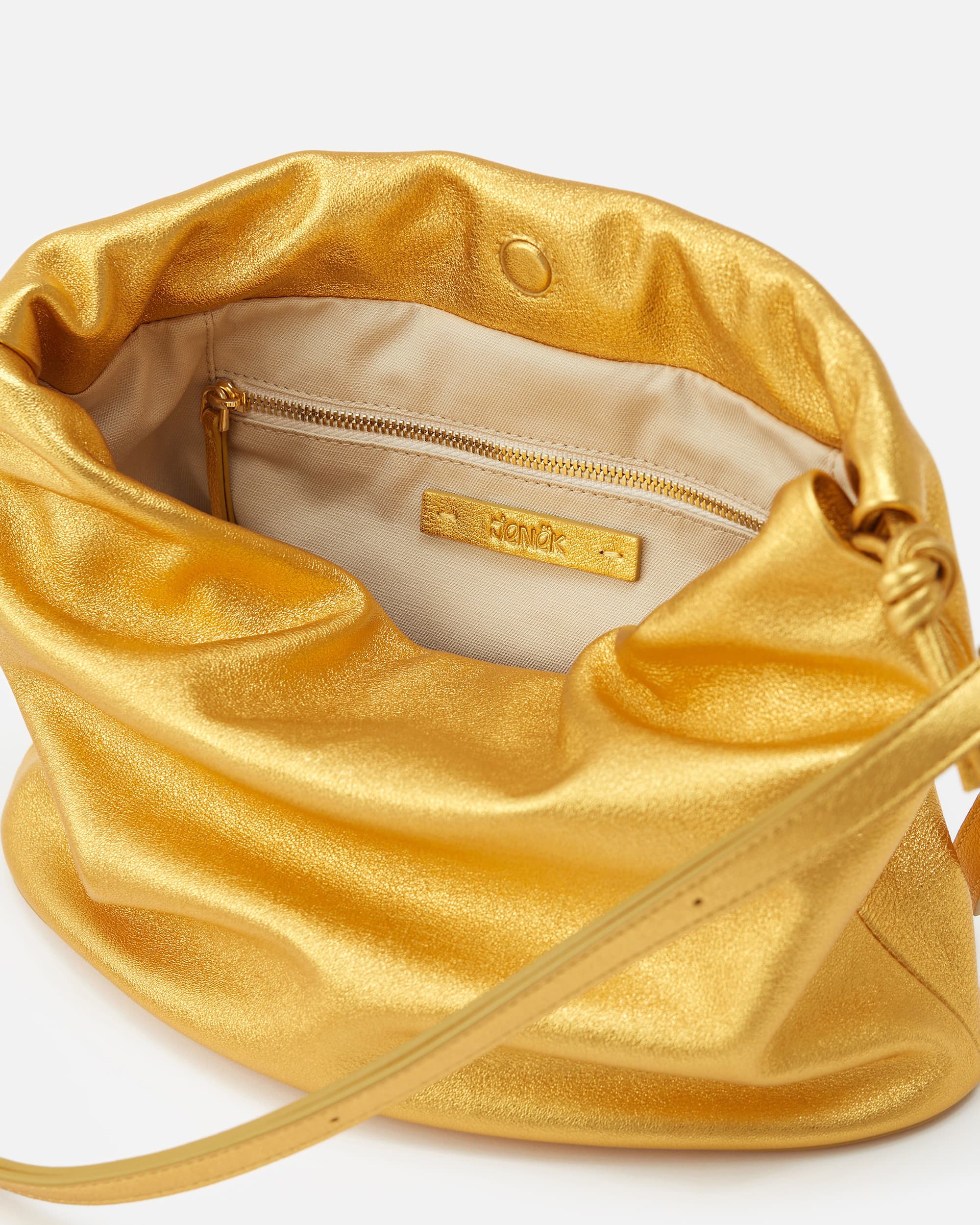 03.2JOIN MEDIUM GOLD BAR