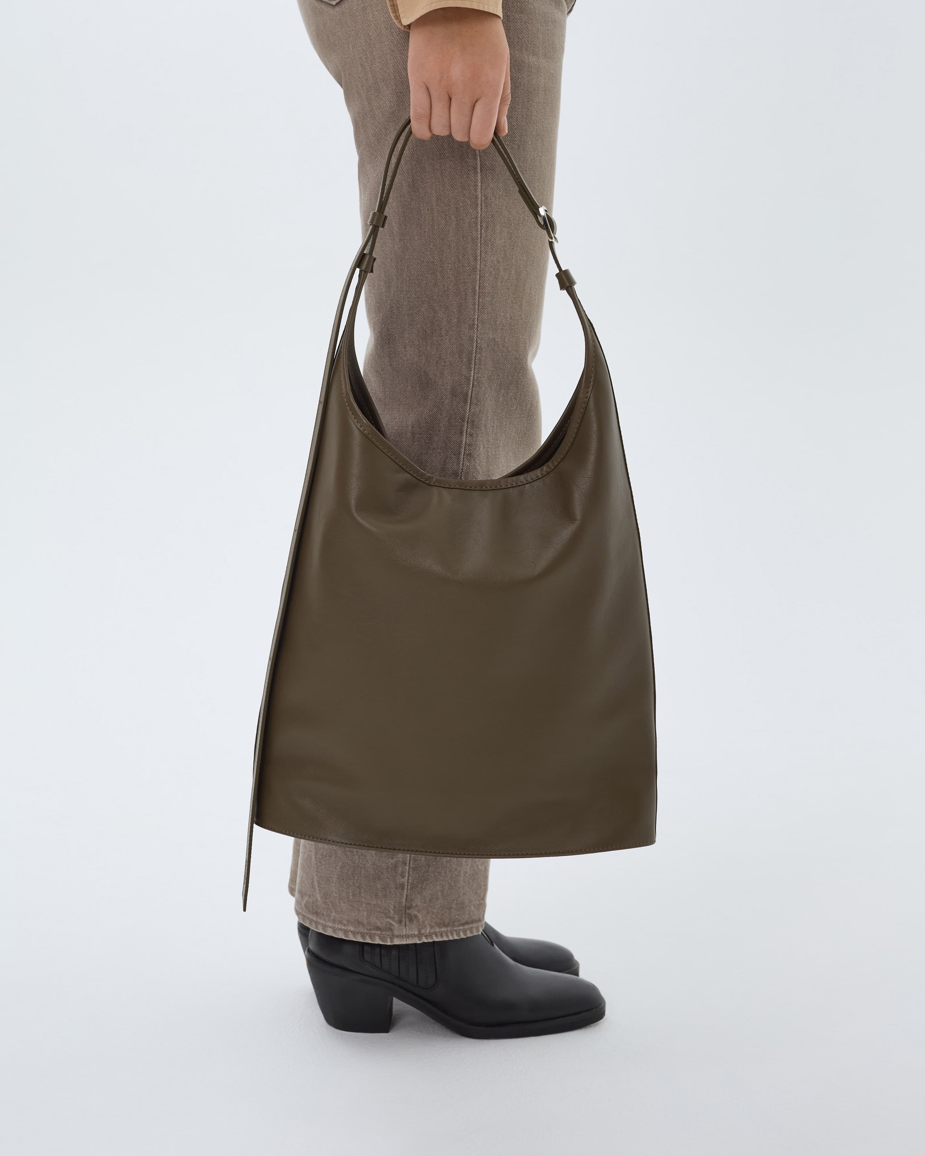 0EASE CACTUS ( SILVER)