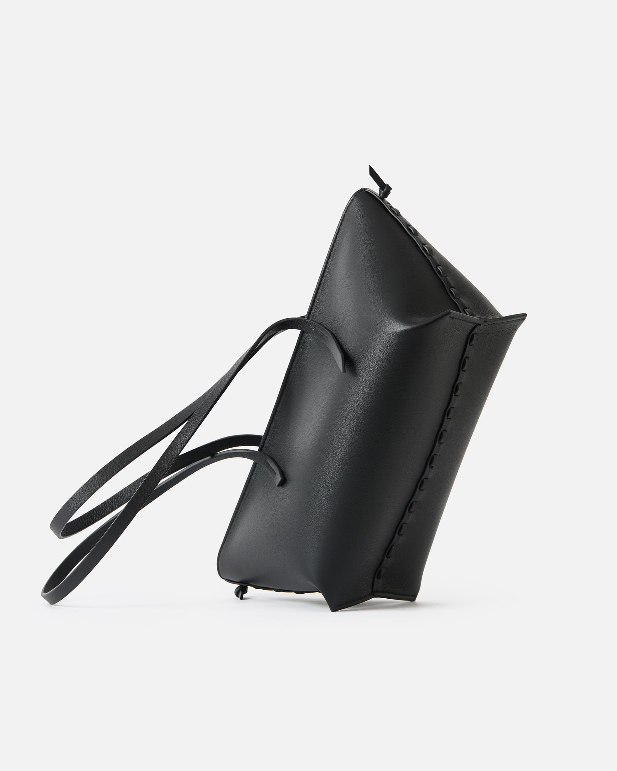 12.2STITCH MEDIUM BLACK